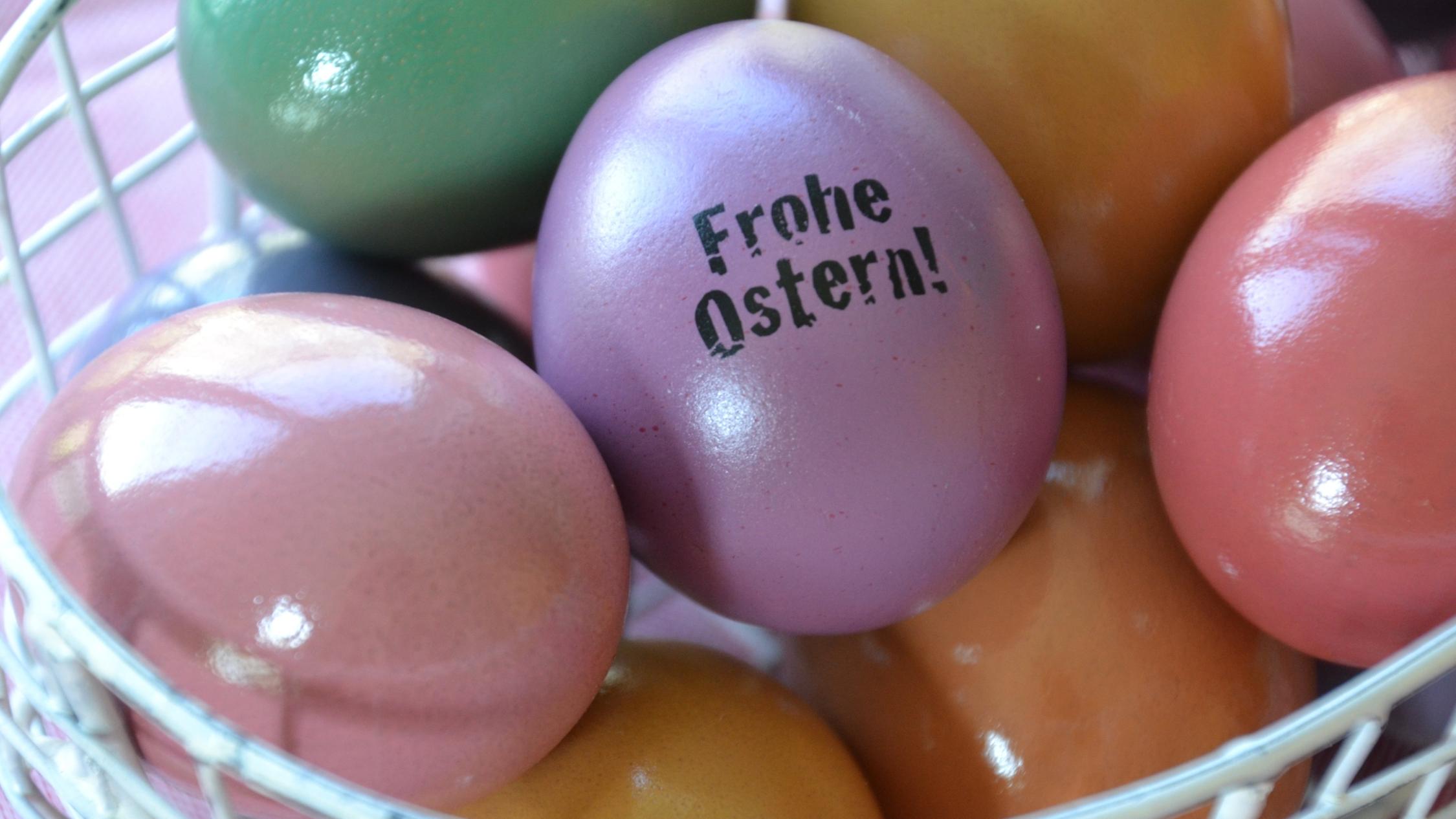 easter-eggs-4760572_by_innviertlerin_pixabay_pfarrbriefservice