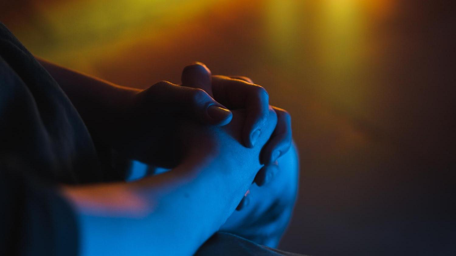pray-7121573_by_Sebbi_pixabay_pbs