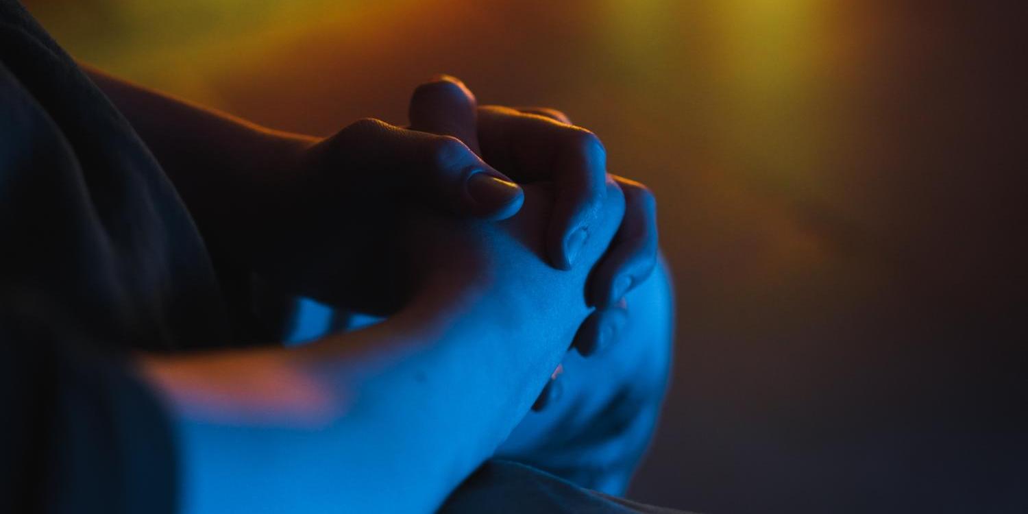 pray-7121573_by_Sebbi_pixabay_pbs