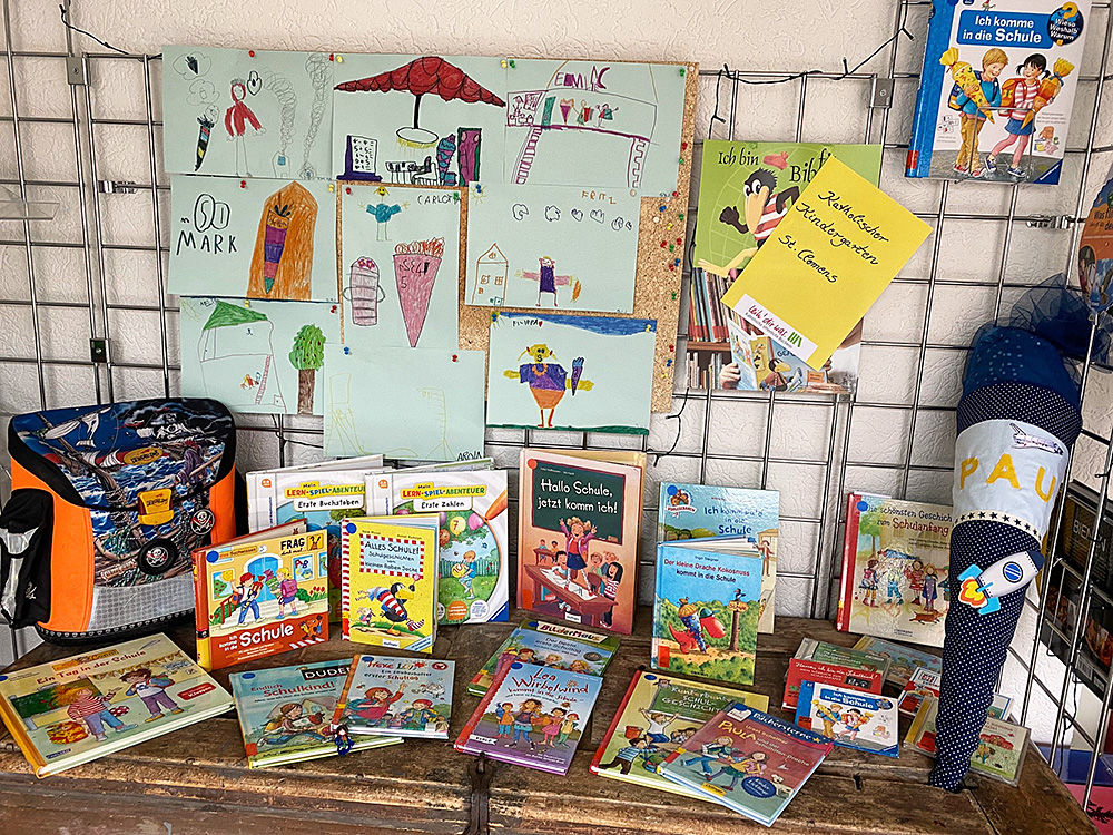 Büchertisch Schulanfang 2023