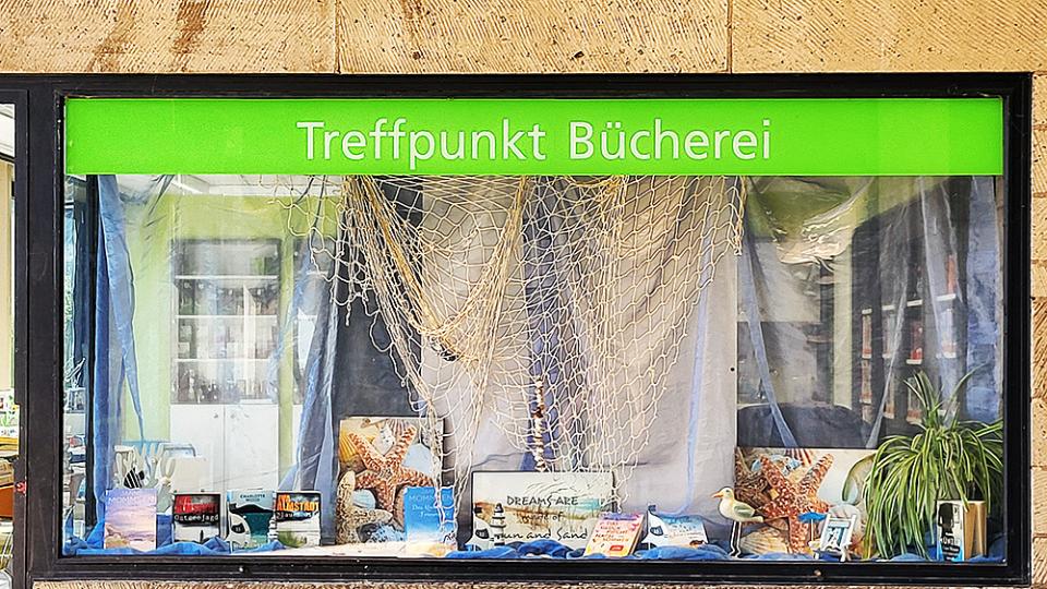 Schaufenster Juni 2025 (c) Bücherei St. Joseph Schaufenster Juni 2025