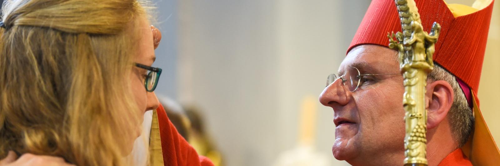 Weihbischof Dominikus Schwaderlapp - aufgenommen KNA / Oppitz - Bild wurde gekauft und kann mit Namen frei verwendet werden.