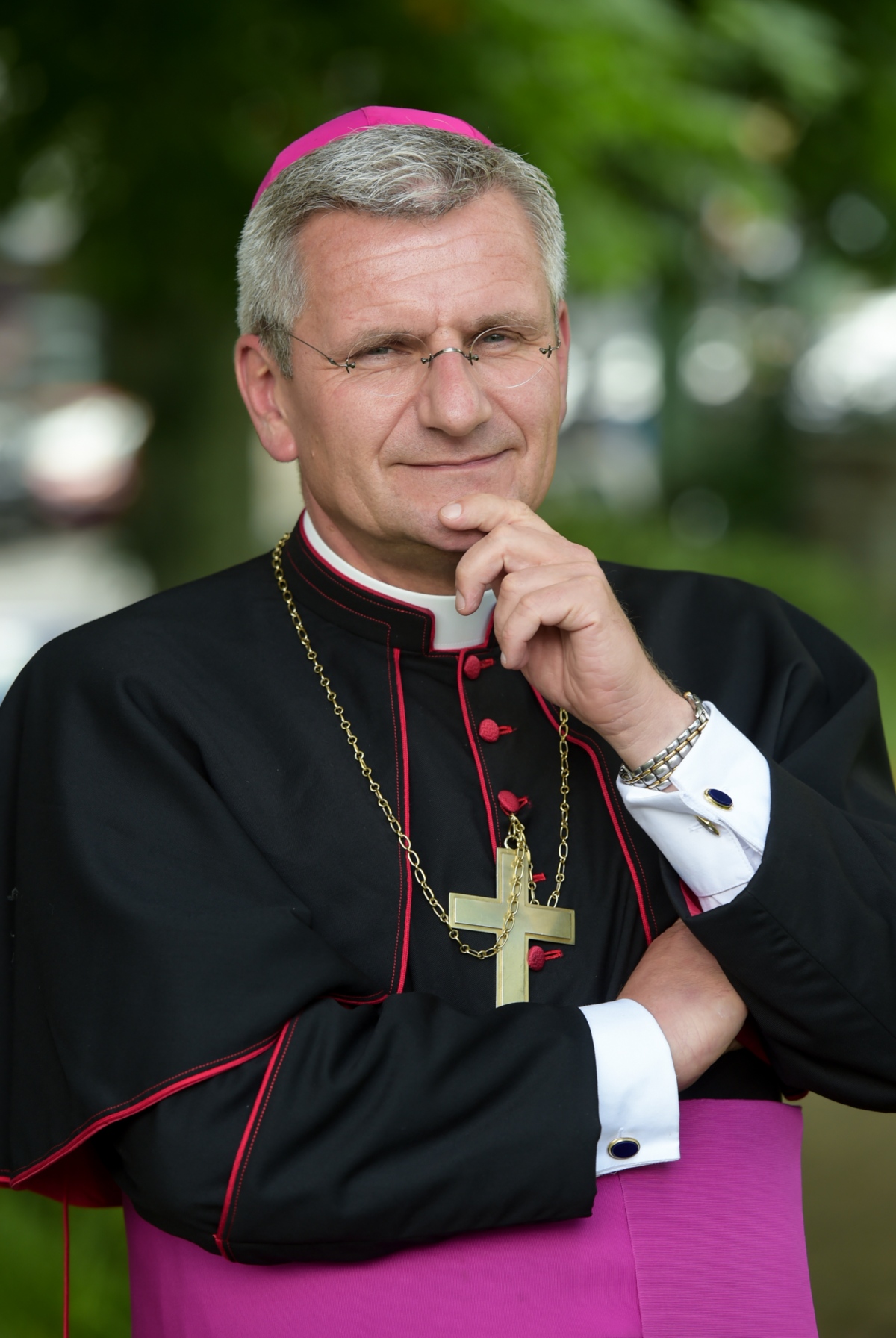 Weihbischof Dominikus Schwaderlapp - aufgenommen KNA / Oppitz - Bild wurde gekauft und kann mit Namen frei verwendet werden.